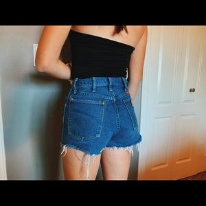 Wrangler Shorts - Wrangler jean shorts fit size 2-4 Wrangler Shorts - Wrangler jean shorts fit size 2-4